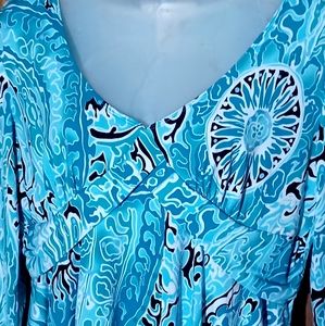 Dress Barn blouse aqua and blue size large